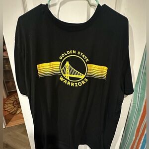 Golden state warriors black shirt.